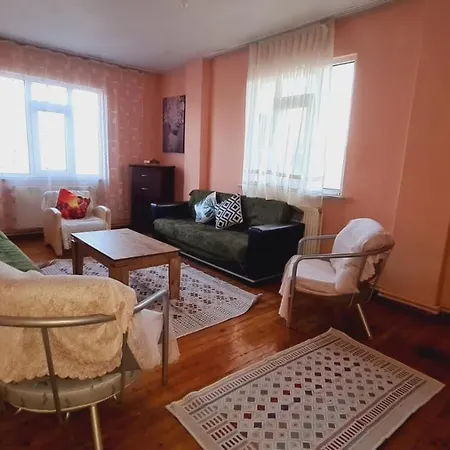 Nice Full With Kitchen And Balcony Istanboel